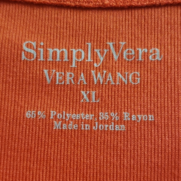 Long sleeved tunic - Picture 2 of 4